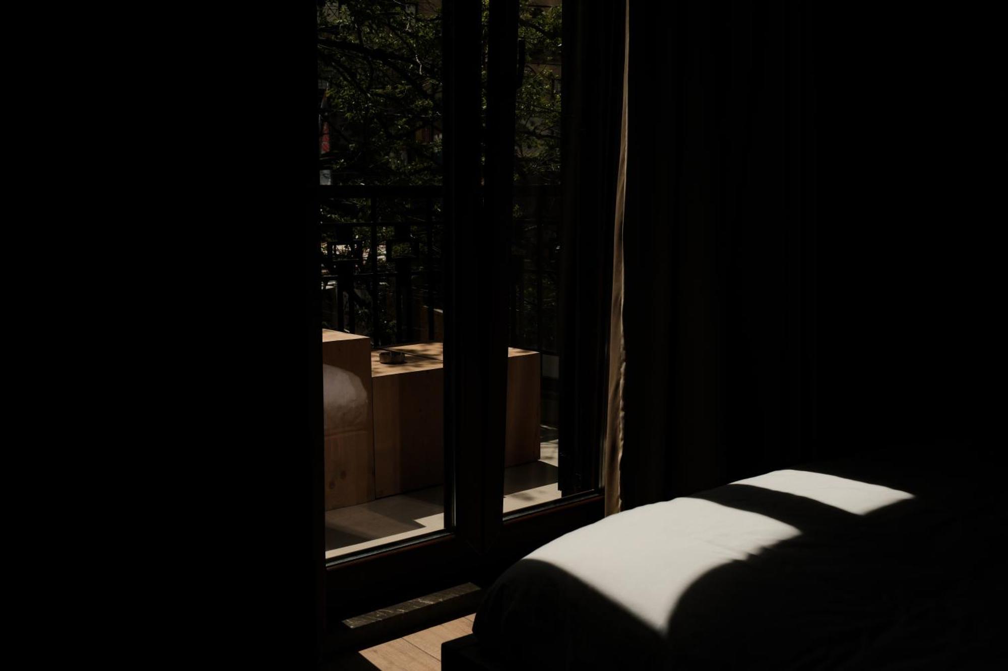 Faces & Places Boutique Hotel 티라나 외부 사진